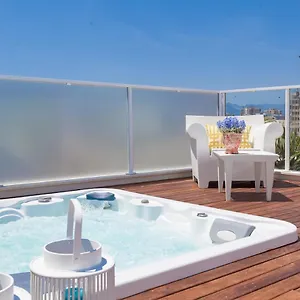 https://iloftmalaga-deluxe-calle-nueva.hotelsinnerja.org